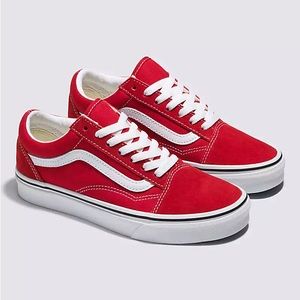 Size 9 - Women’s Vans “Old Skool Shoe” RED!